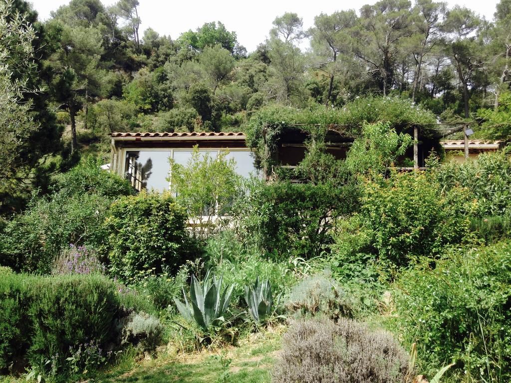 Gites Du Raby Signes Exterior foto